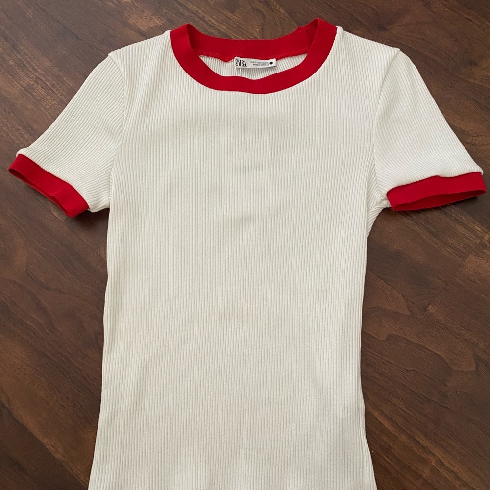Zara baseball tee size small - NWT
